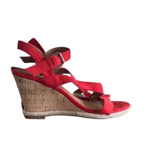 DV8 DOLCE VITA Red Wedge Sandals